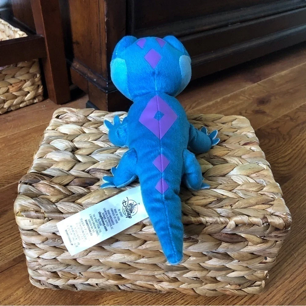 Disney: Frozen Bruni fire spirit stuffed figure. - Picture 4 of 5